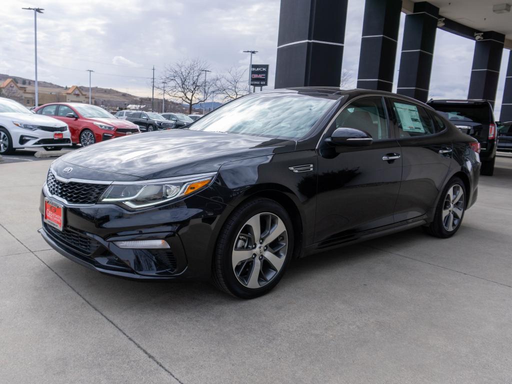 New 2019 Kia Optima S Front-Wheel Drive 4dr Car