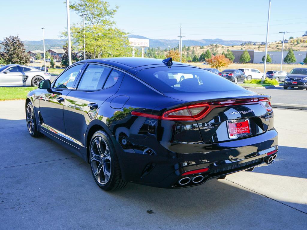 Kia stinger gt line